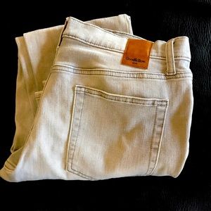 Good fellow pants. Skinny style. 33x30. Plenty of stretch